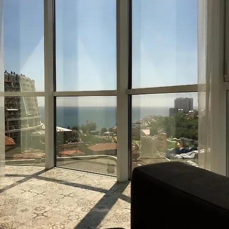 Diamond Apartment *